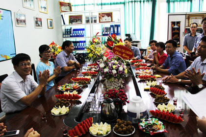 Thành lập và khai trương hoạt động của khoa Quốc tế